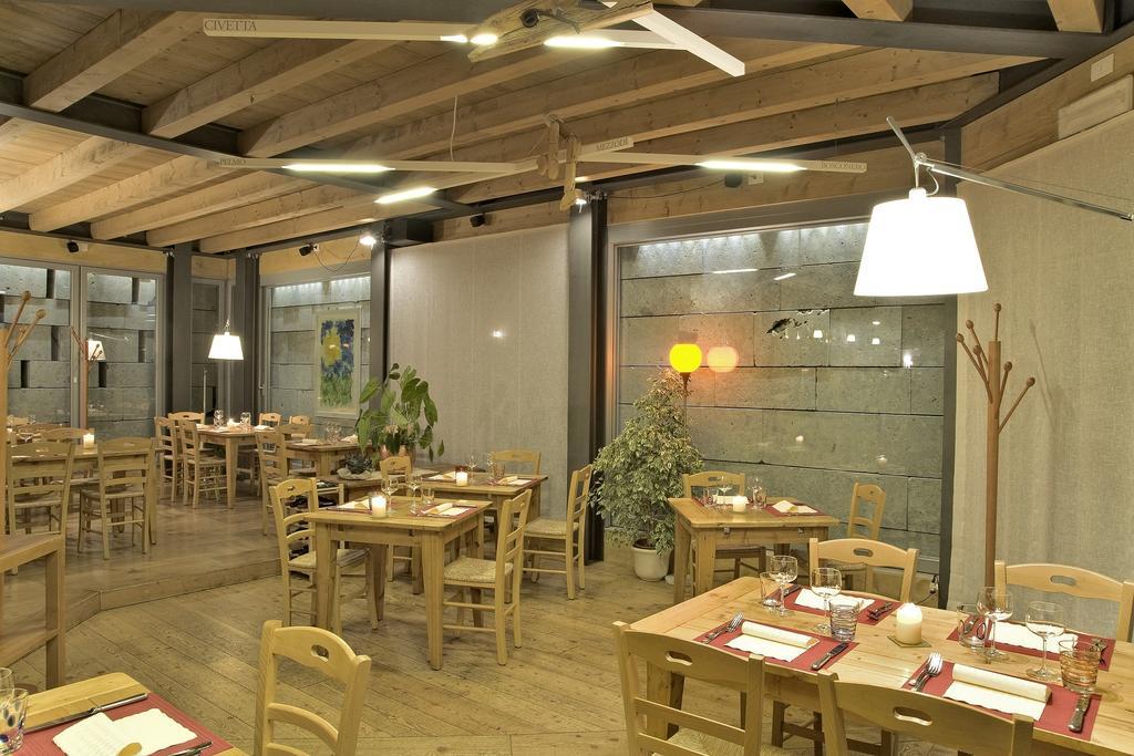 路坎大塔纳德而厄尔斯酒店 瓦尔迪佐多 外观 照片